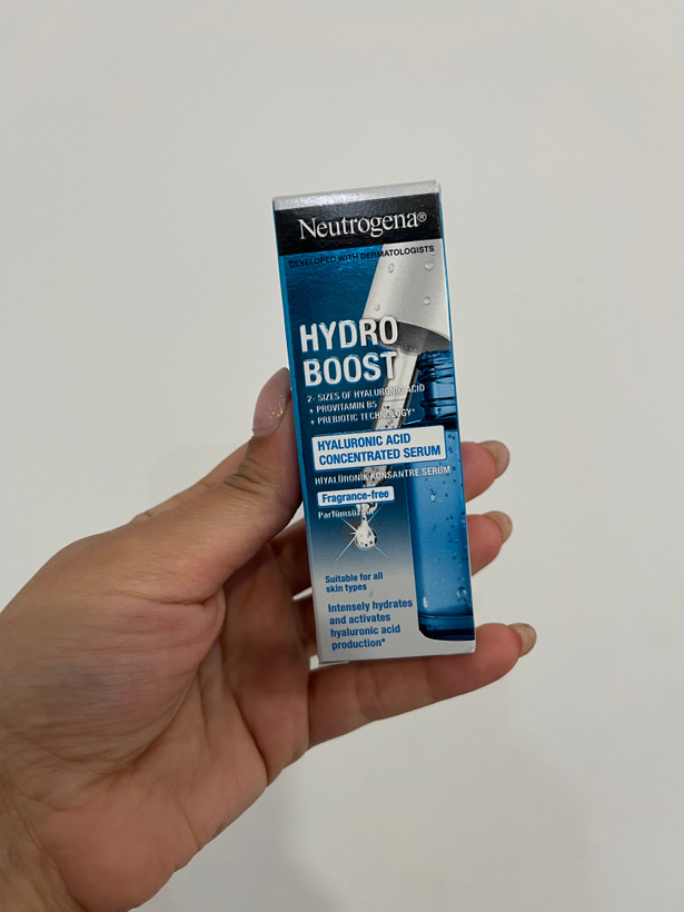 سرم آبرسان کنسانتره نیتروژینا Neutrogena Hydro Boost Hyaluronic Acid Concentrated Serum/ حجم 15 میل
