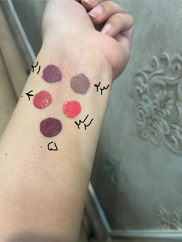 رژ مایع لانگ استی گلدن رز Golden Rose Longstay Liquid Matte Lipstick/ حجم 5 میل