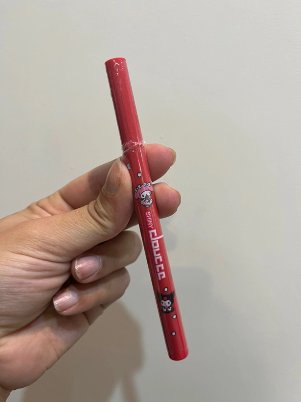 خط چشم ماژیکی دوسه Doucce Bold Control Graphic Marker /حجم 1.25 میل