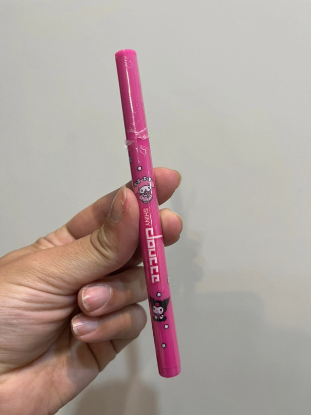 خط چشم ماژیکی دوسه Doucce Bold Control Graphic Marker /حجم 1.25 میل