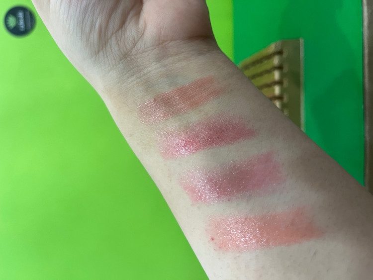بالم لب جامد گلدن رز Golden Rose Glow Kiss Tinted Lip Balm / حجم 3 گرم