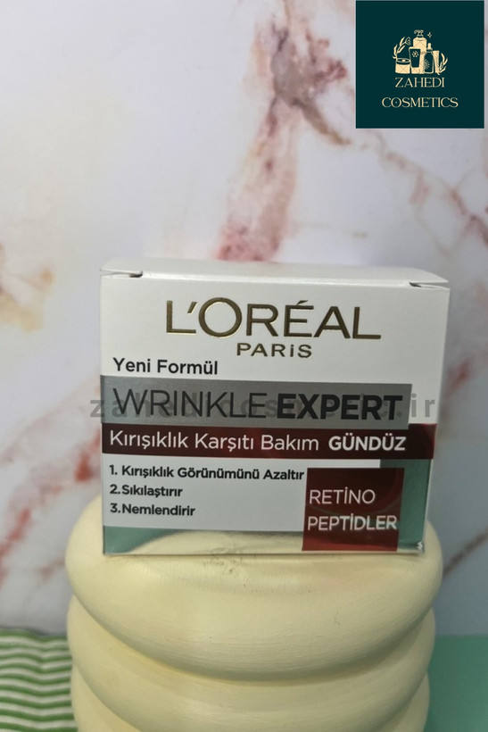 دور چشم ضد چروک و تیرگی مثبت 40 سال لورال L'Oréal Revitalift Hydrating Eye Cream/ حجم 15 گرم