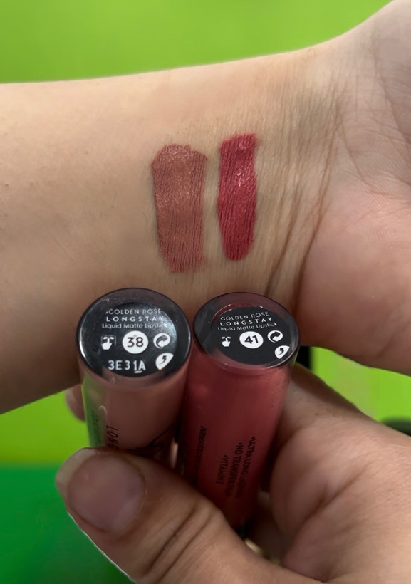 رژ مایع لانگ استی گلدن رز Golden Rose Longstay Liquid Matte Lipstick/ حجم 5 میل